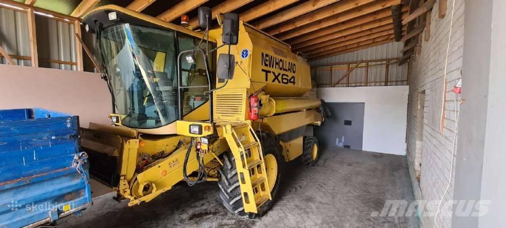 New Holland TX 64 Maaidorsmachines