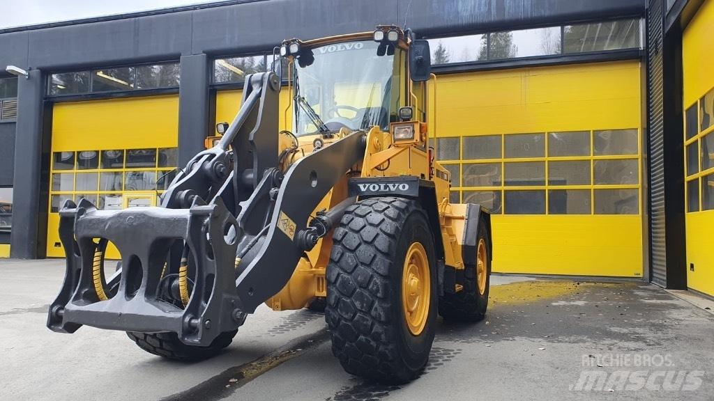 Volvo L 90 D Wielladers