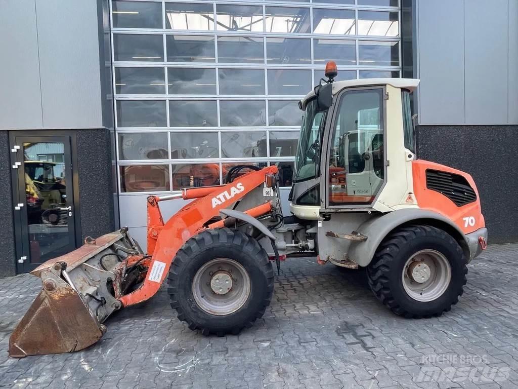 Atlas AR70 Wielladers