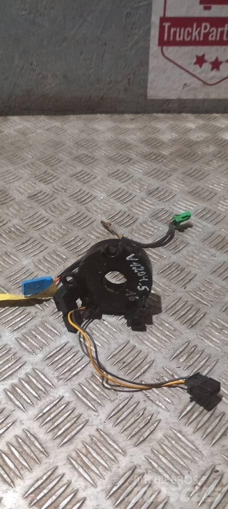 Volvo FH 12    2104955 Cabine en interieur