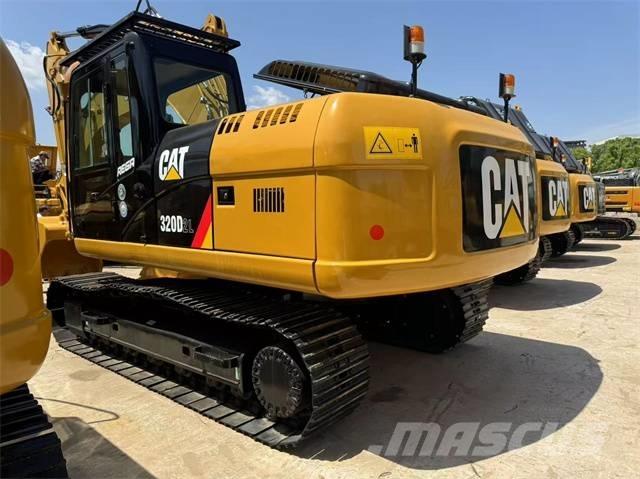 CAT 320 D Rupsgraafmachines