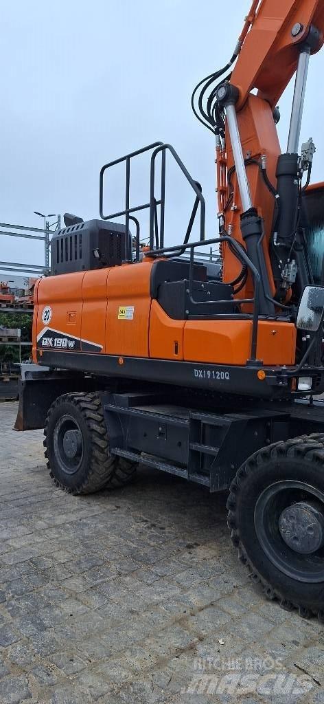 Doosan DX 190 W-7 Wielgraafmachines