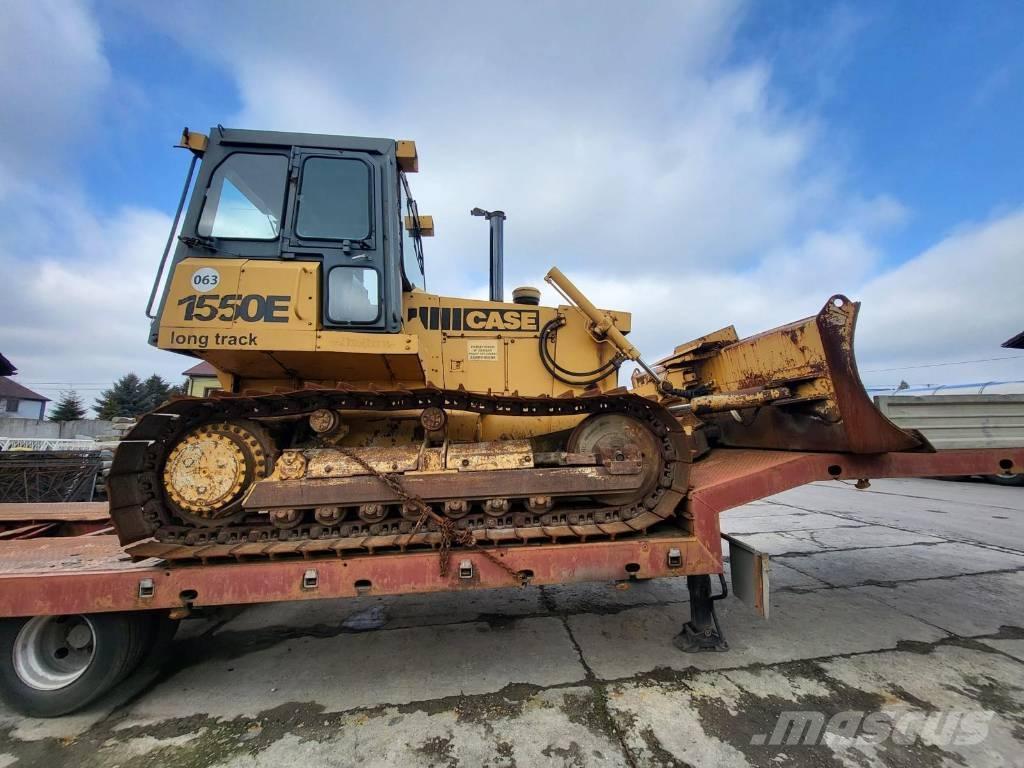 CASE 1550 E Rupsdozers