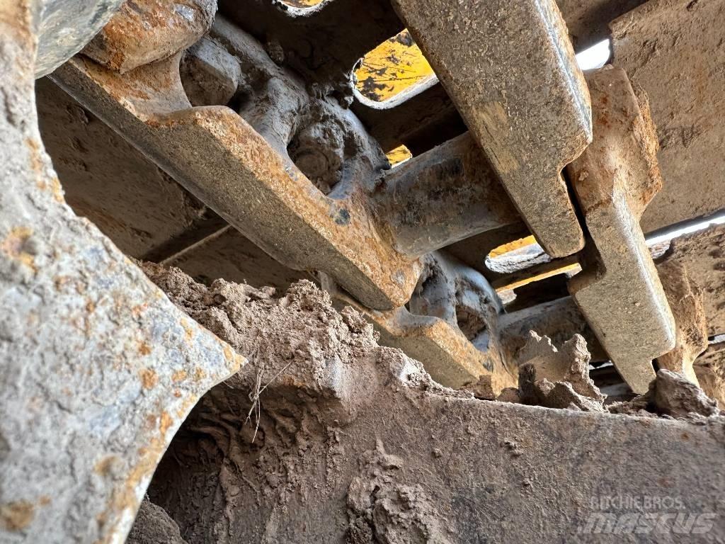 JCB JS 200 LC Rupsgraafmachines