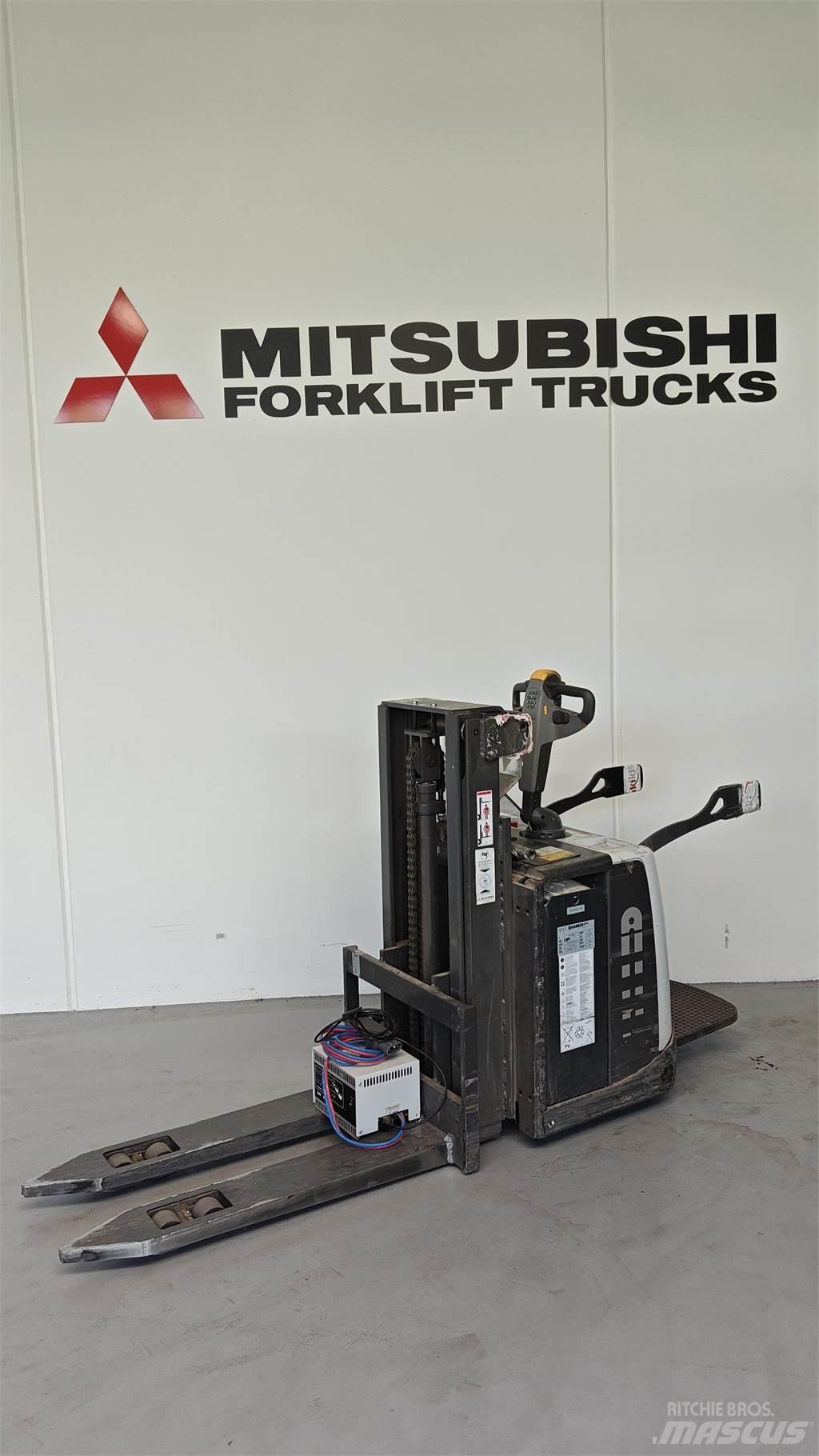 Atlet PSP160 Pallettruck met meerij platform