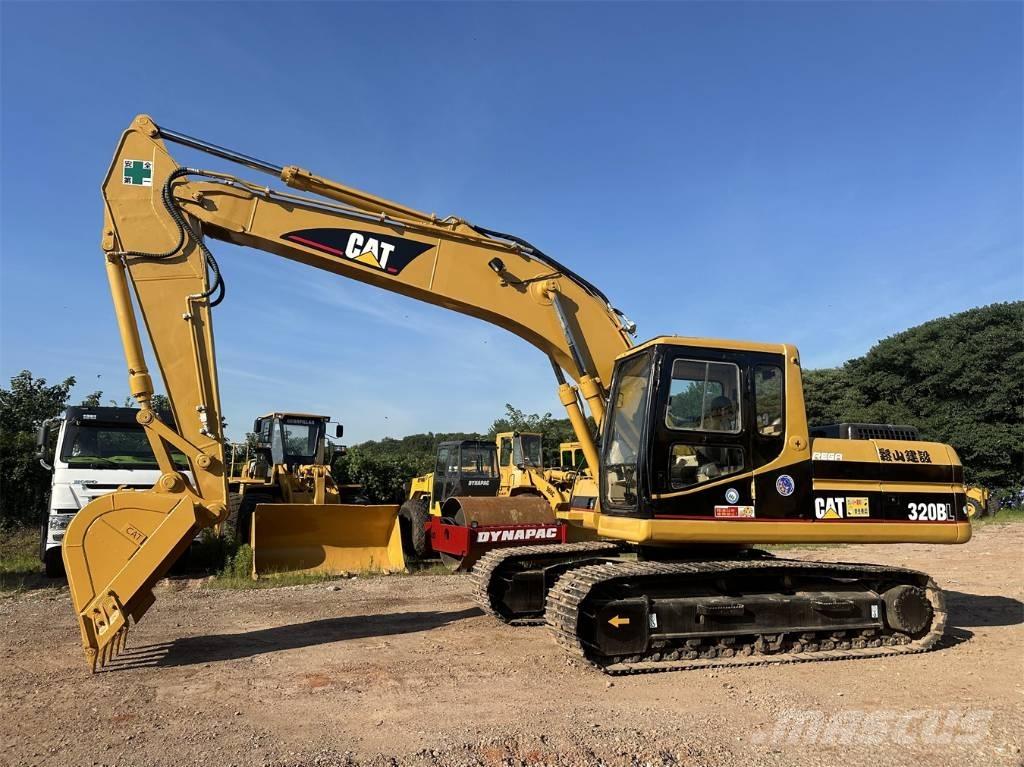 CAT 320B Rupsgraafmachines
