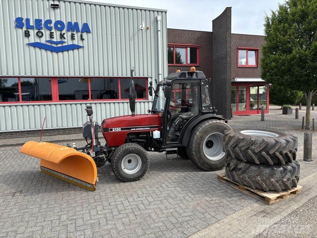 Case IH IH 2130 Tractoren