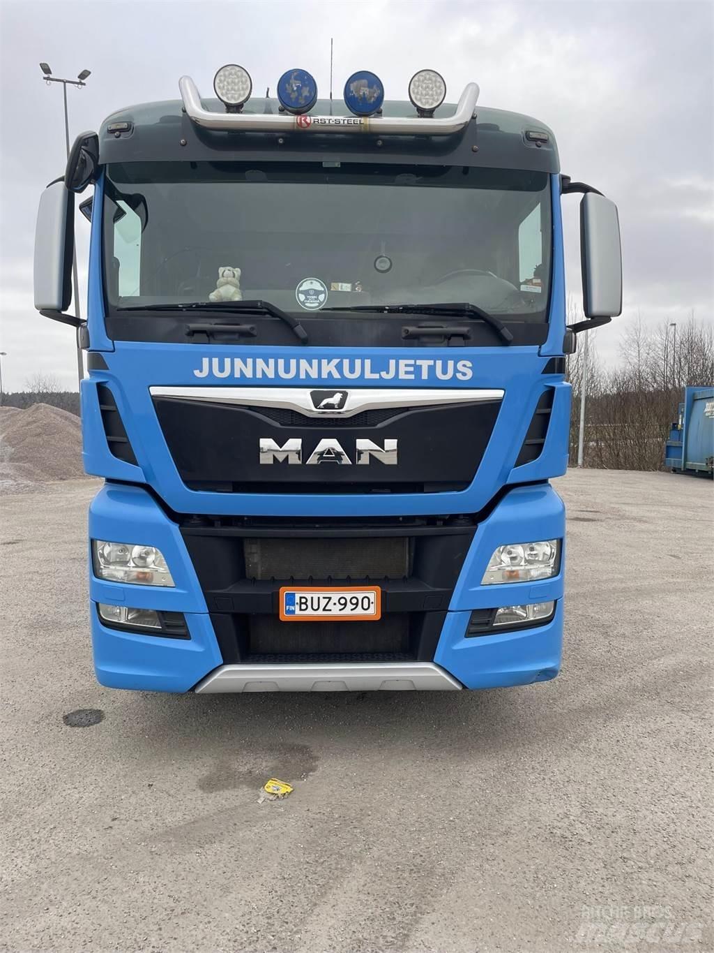 MAN TGX 35.560 Graantransporter