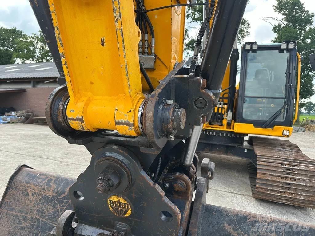 JCB 220Xlc Rupsgraafmachines