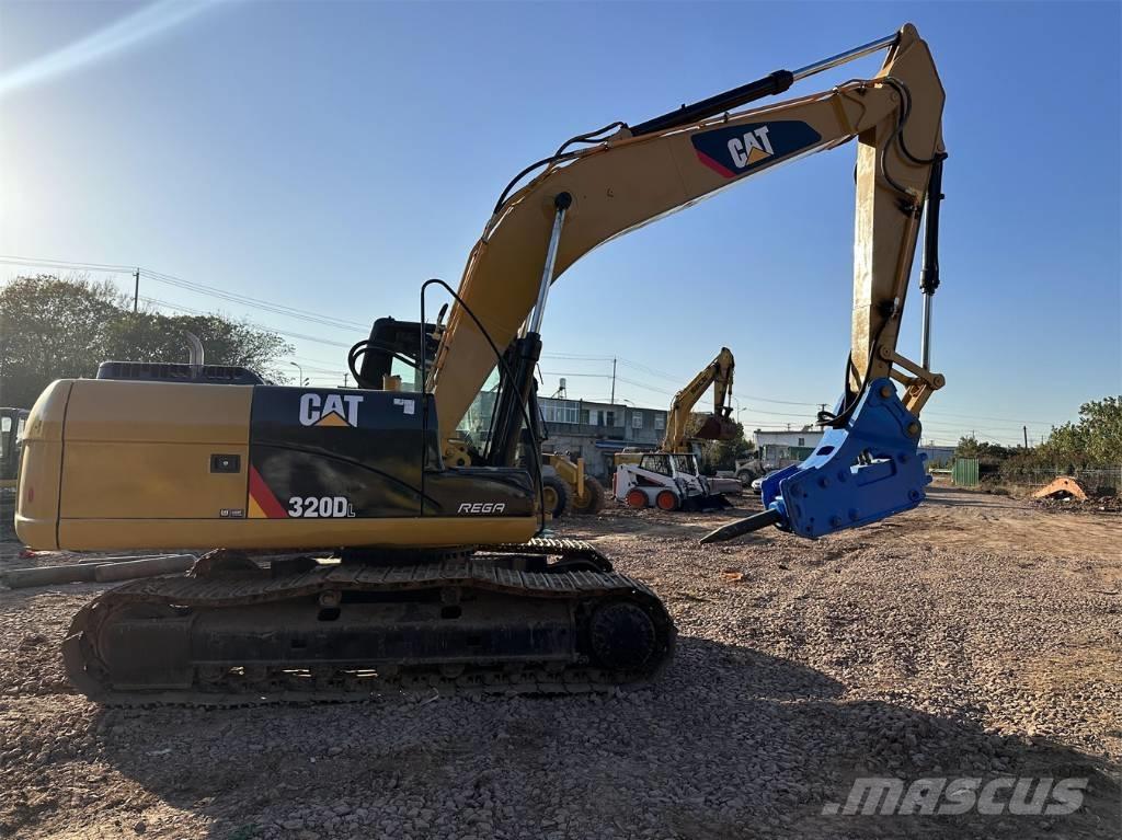 CAT 320D Rupsgraafmachines