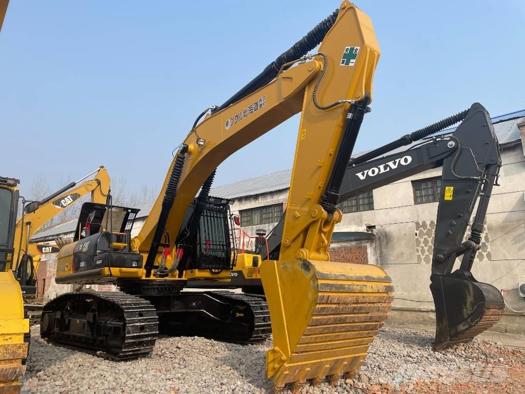 CAT 340 Rupsgraafmachines
