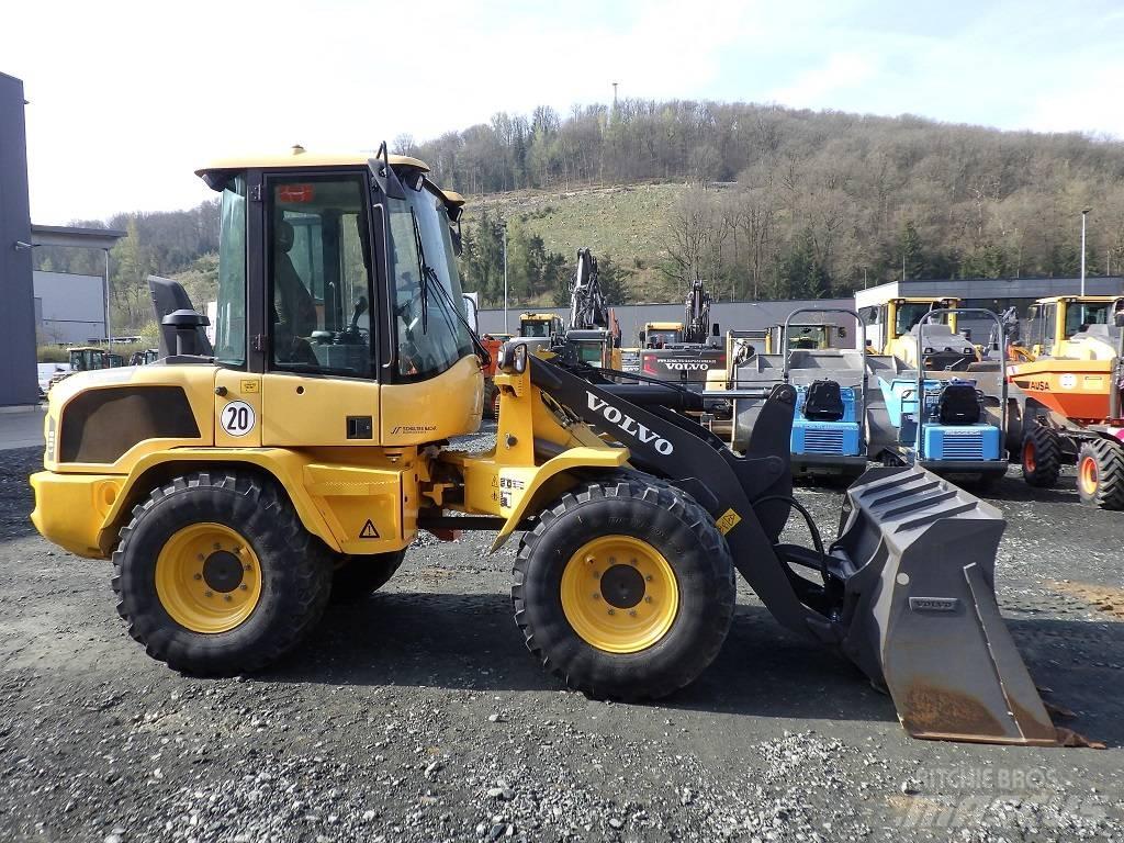 Volvo L 35 G Wielladers