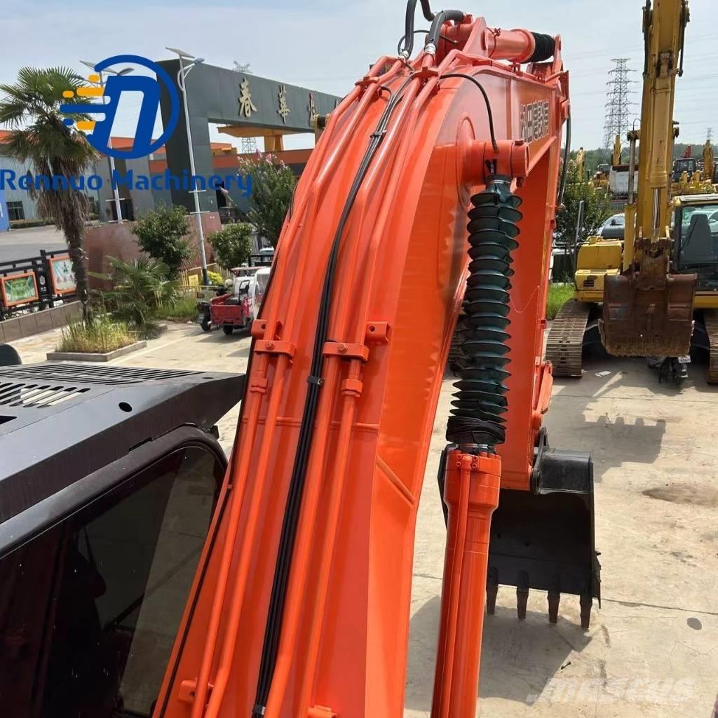 Hitachi ZX 200 Rupsgraafmachines