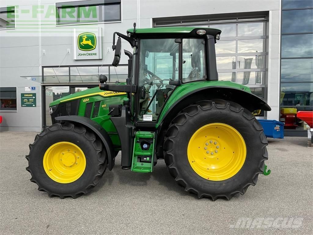 John Deere 6M 95 Tractoren