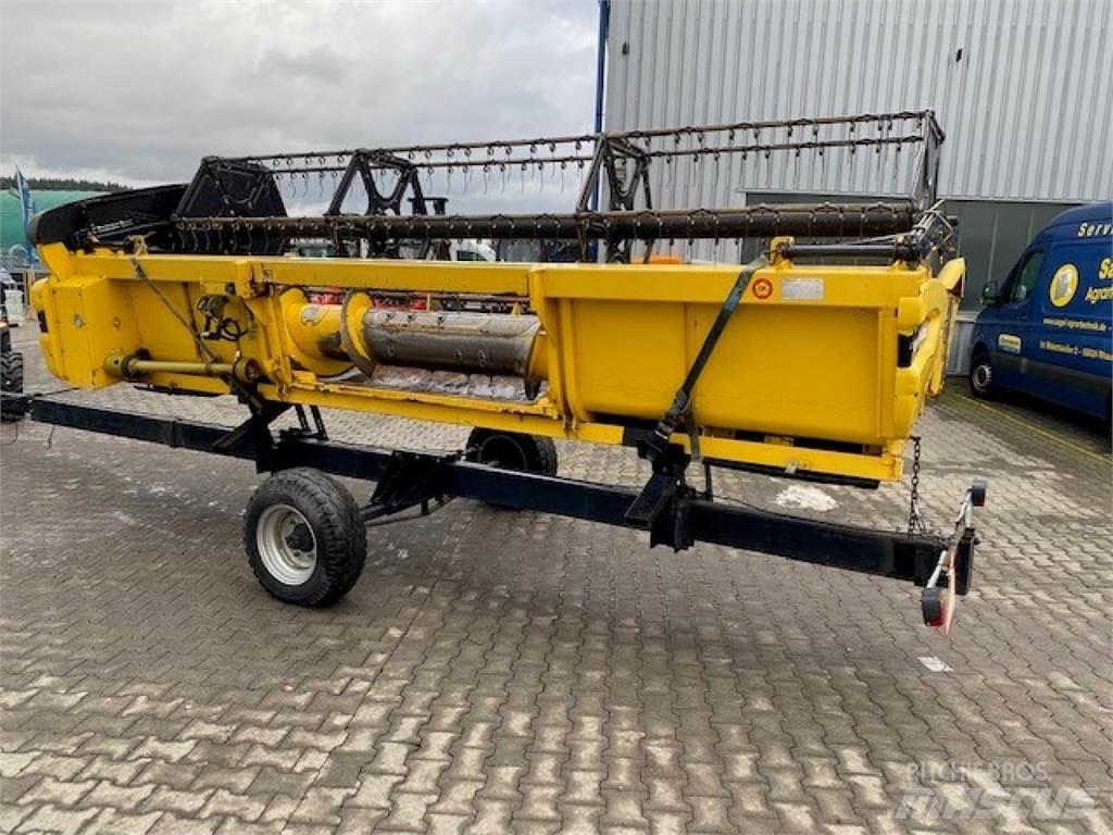 New Holland CX780 Maaidorsmachines