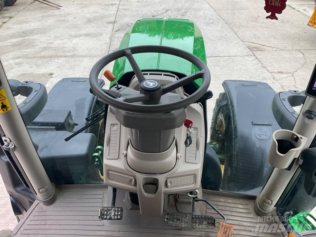 John Deere 6195 R Tractoren