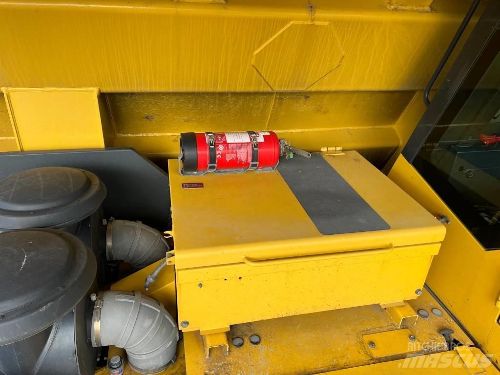 Komatsu 605-7 Starre dumpers