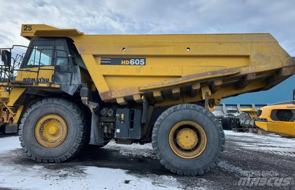Komatsu 605-7 Starre dumpers
