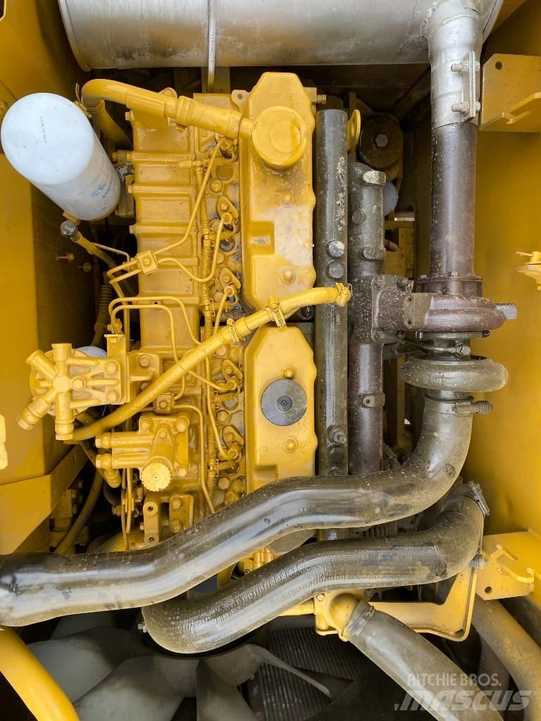 CAT 320 C Rupsgraafmachines