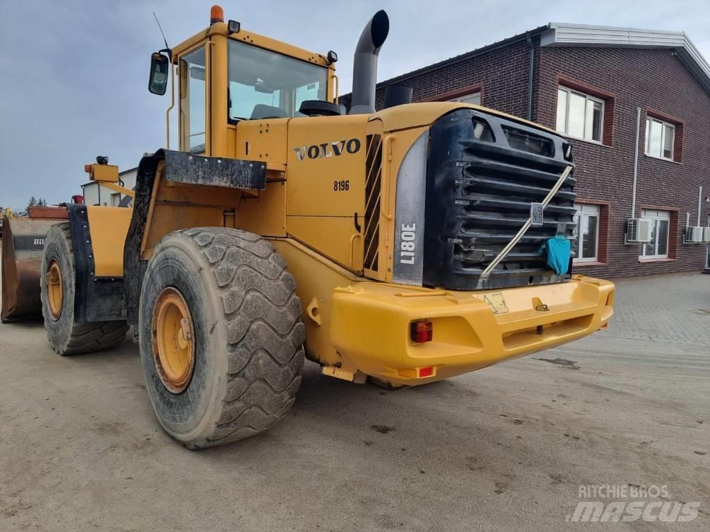 Volvo L 180 E Wielladers