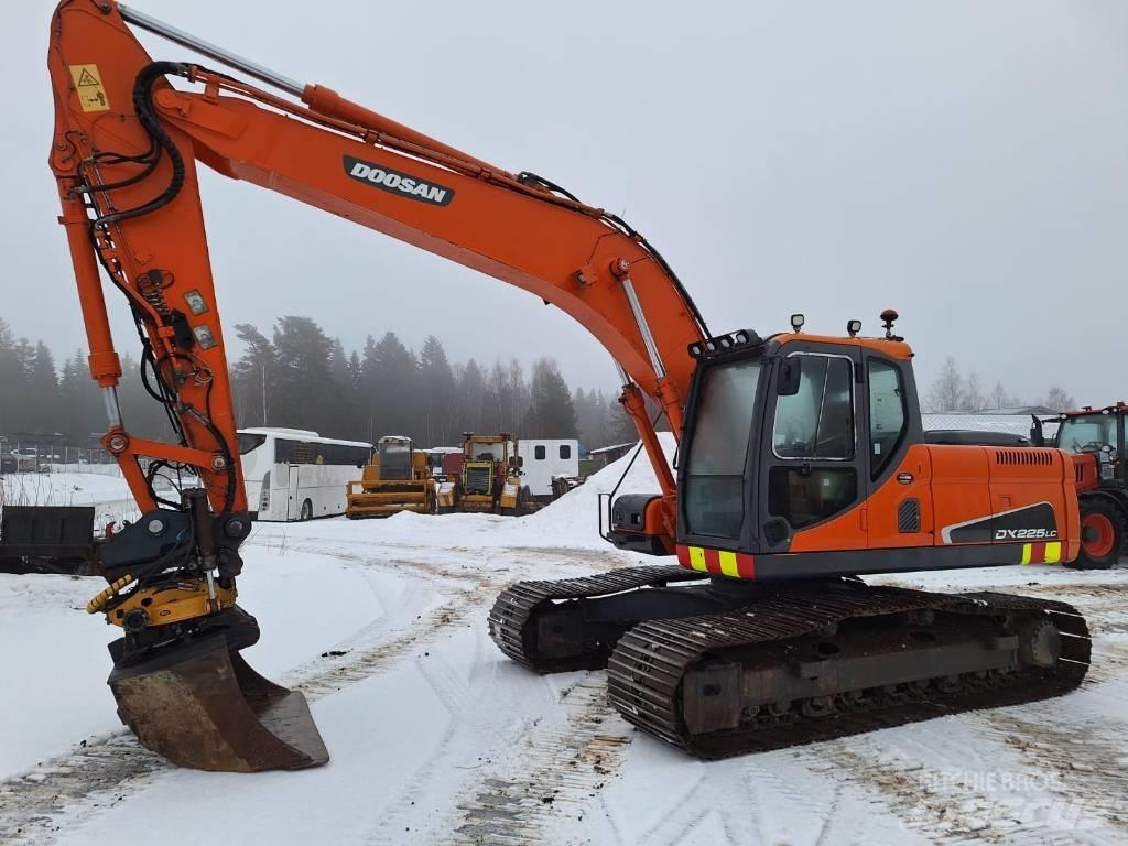 Doosan DX 225 LC Rupsgraafmachines