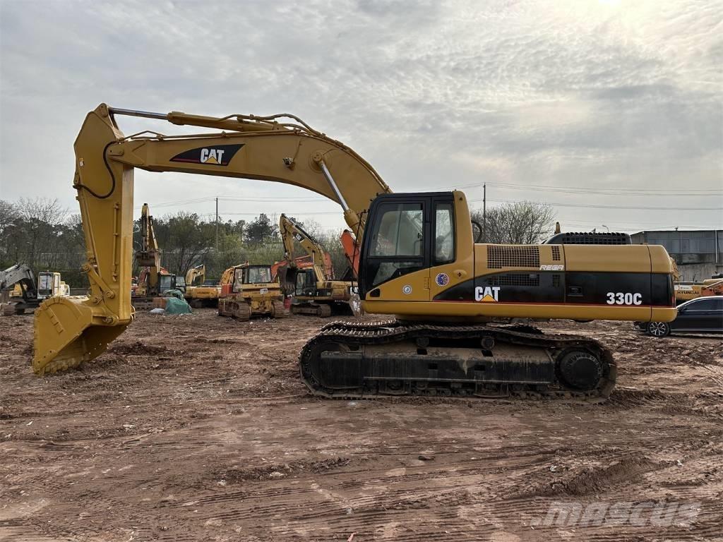 CAT 330 C Rupsgraafmachines