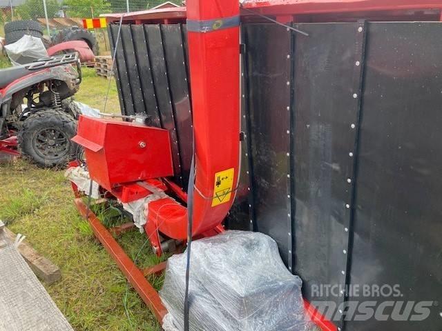 Vicon BX Matta 3,0M Maaikneuzers