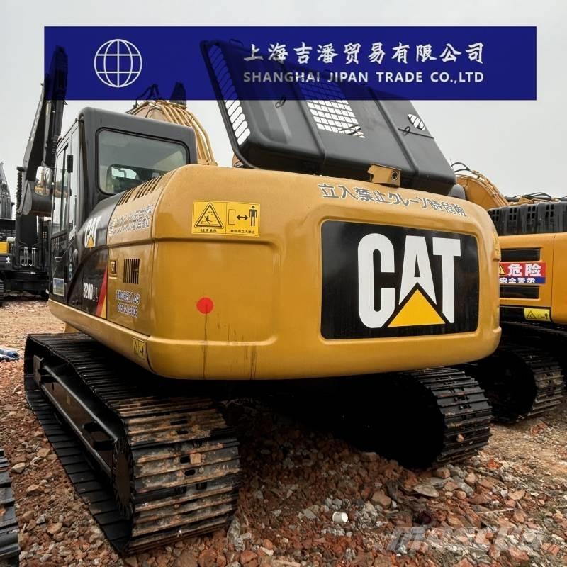 CAT 320 D Rupsgraafmachines