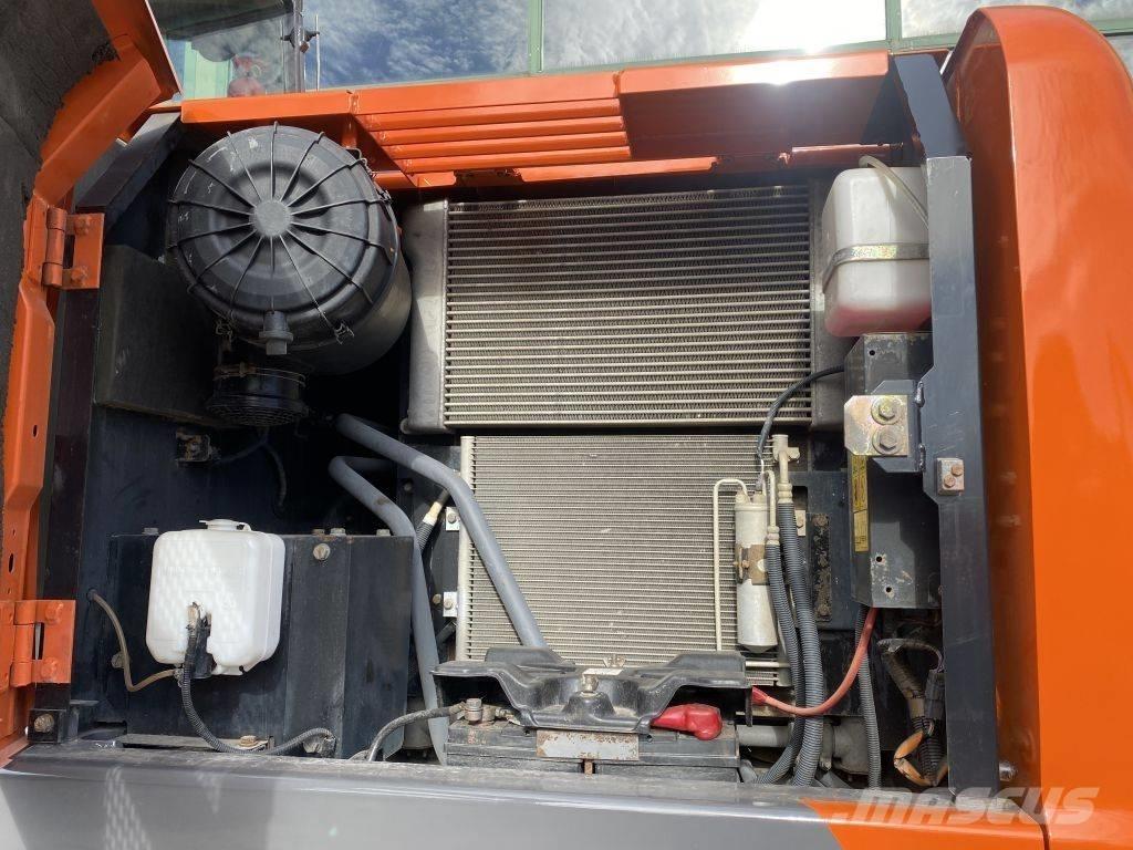Hitachi ZX 140 W-3 Wielgraafmachines