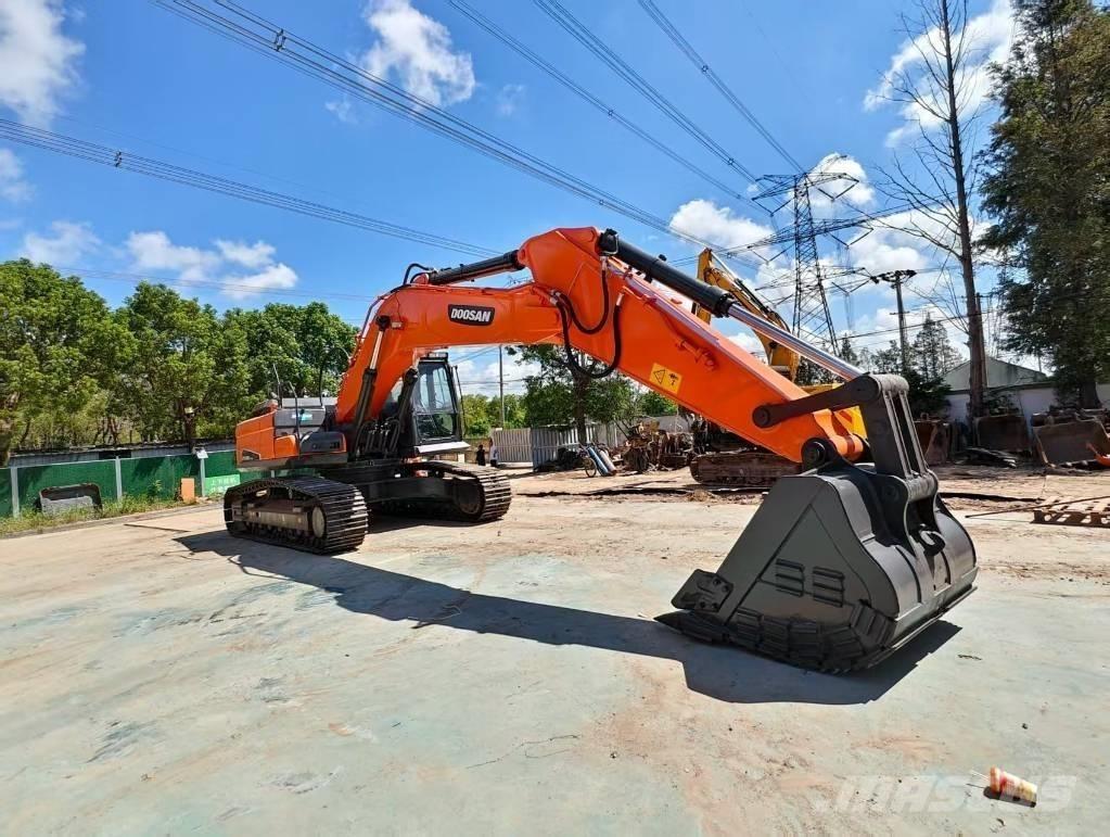 Doosan DX380LC-9 Amfibische graafmachines
