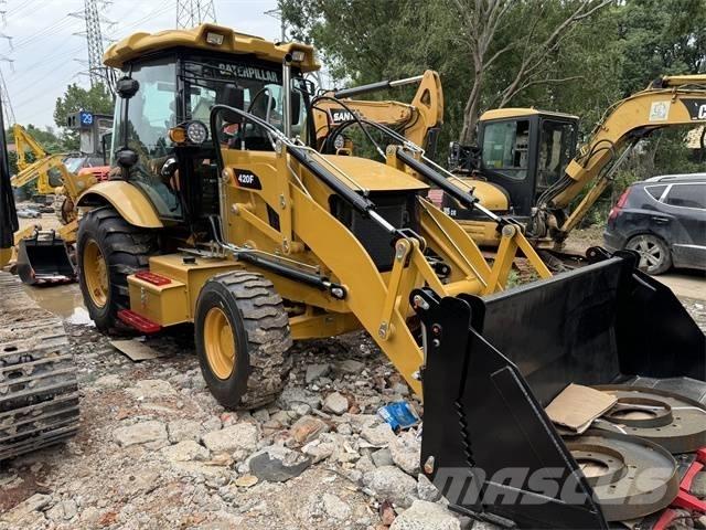 CAT 420 F Graaf-laadcombinaties