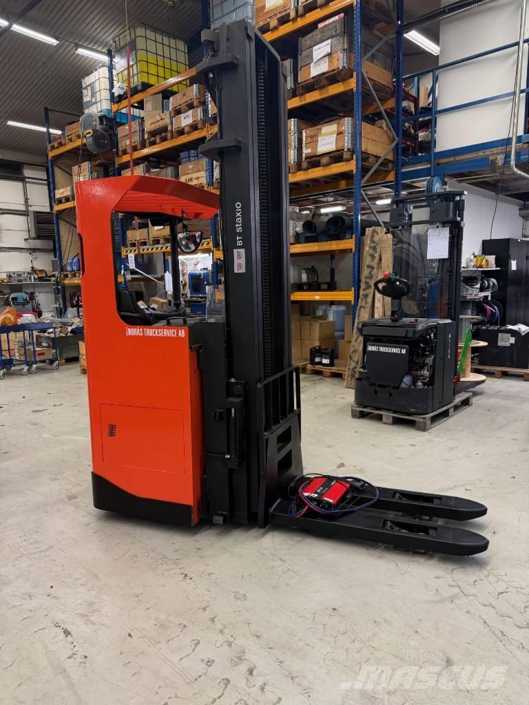 BT truck SRE160L Zelfrijdende stapelaars