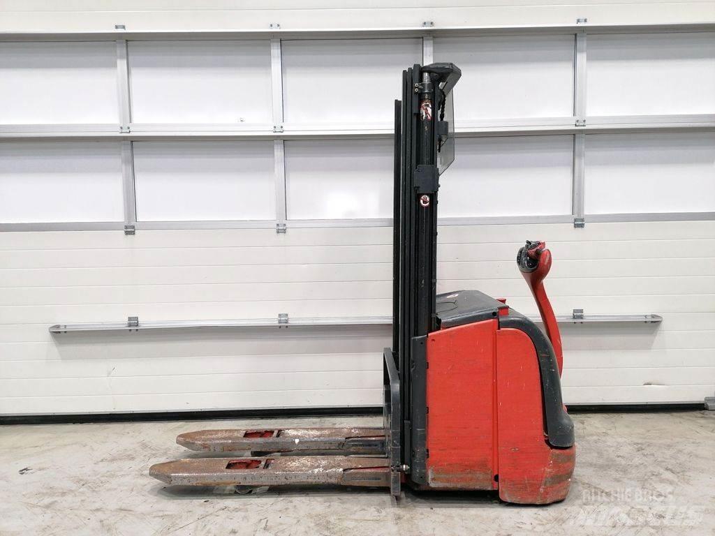 Linde L14 Meeloop stapelaar