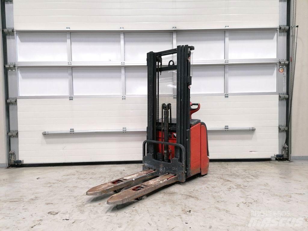 Linde L14 Meeloop stapelaar