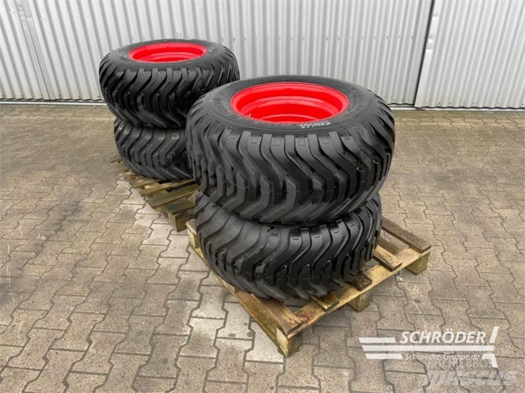  2X 380/55-17 Banden, wielen en velgen