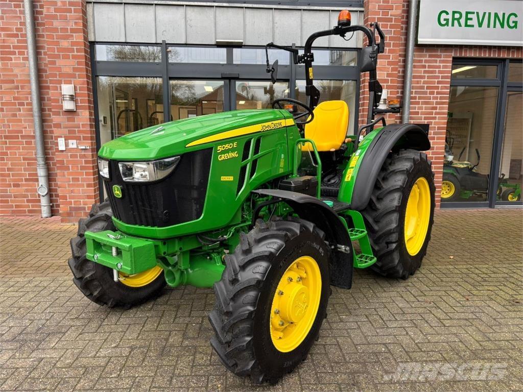 John Deere 5050E Tractoren