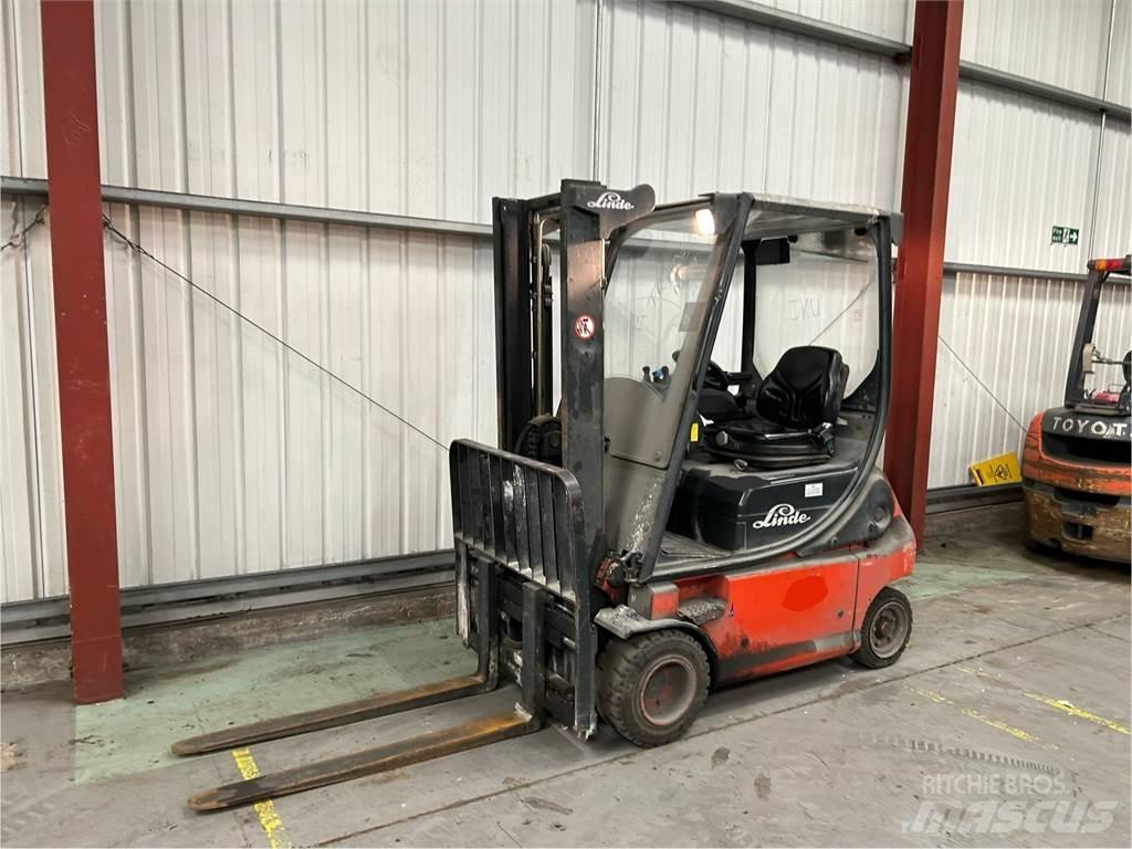 Linde E18P-02 Elektrische heftrucks