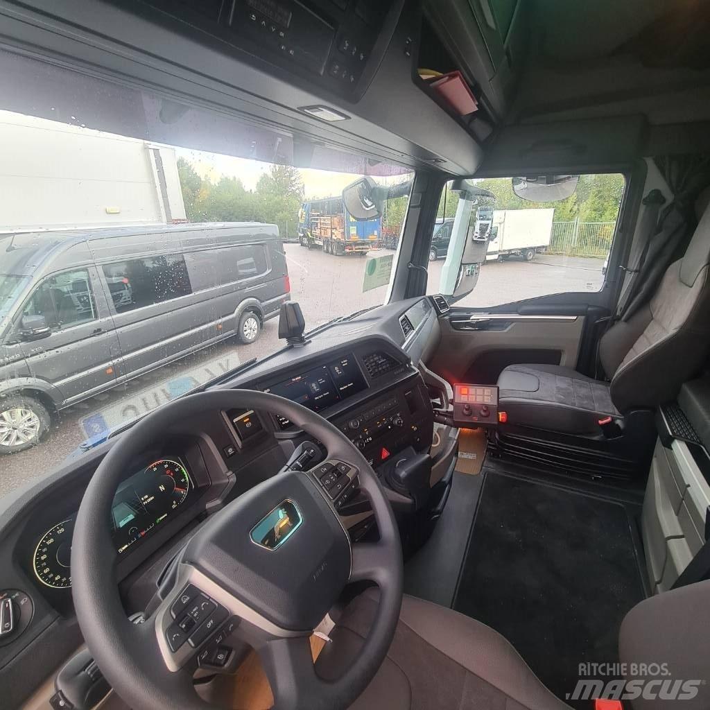 MAN TGX 35.510 8x4-4 Kipper