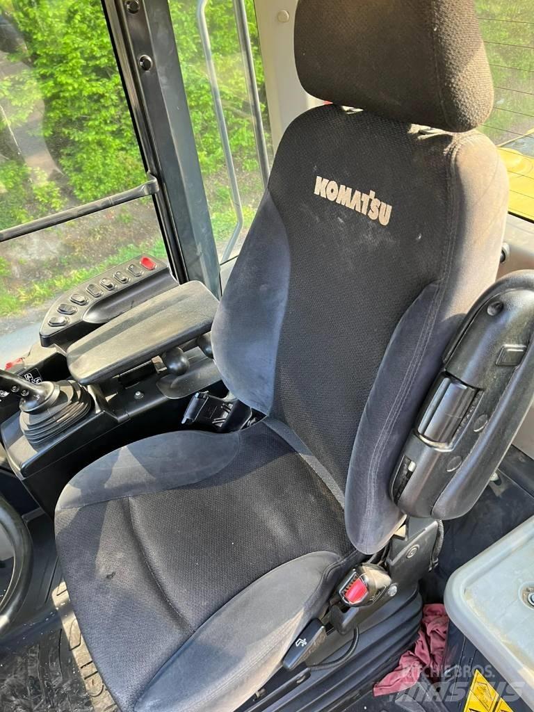 Komatsu WA 380-8 Wielladers