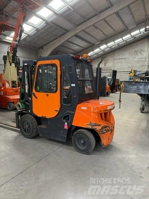 Doosan FD30 Diesel heftrucks