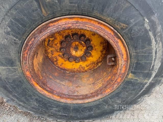 Komatsu WA 200-5 Wielladers