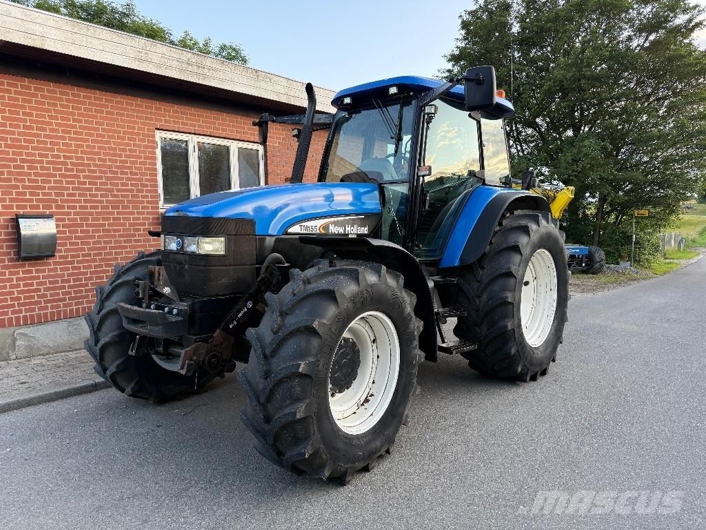 New Holland TM 155 Tractoren