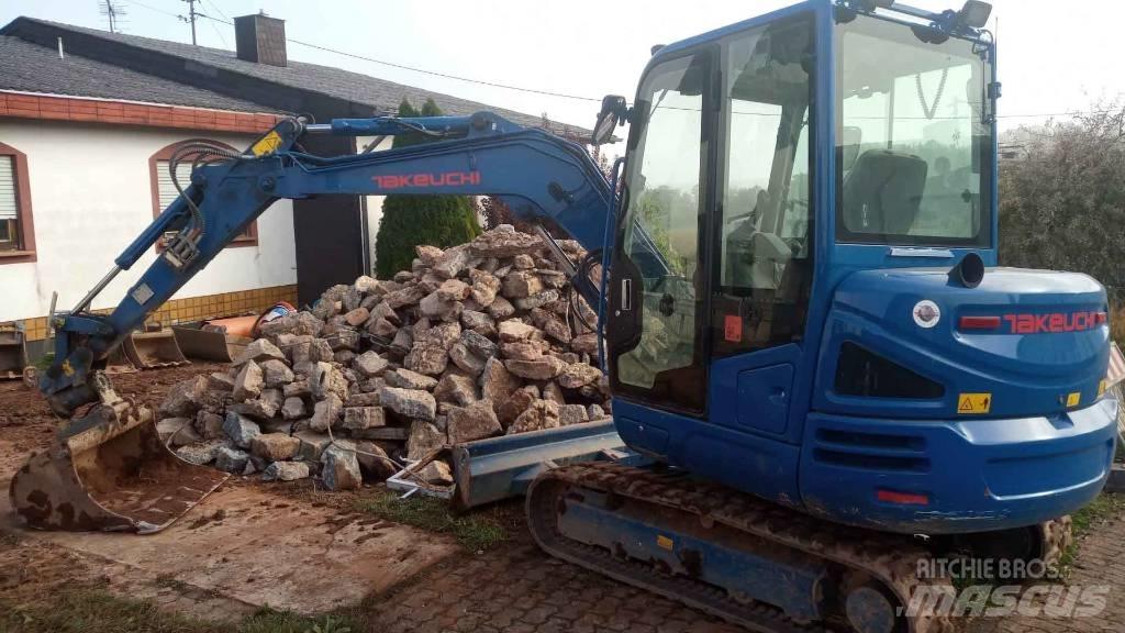 Takeuchi TB 240 Minigraafmachines < 7t