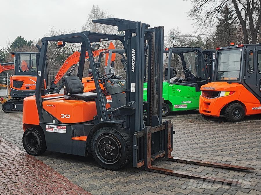 Doosan D30G Diesel heftrucks