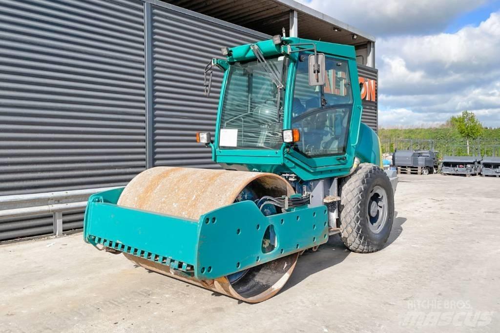Hamm 3307 HT Trilrolwalsen
