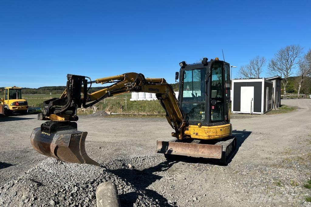 Komatsu PC 26 MR-3 Minigraafmachines < 7t