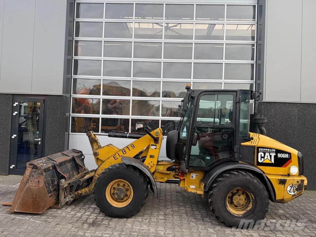 CAT 906H2 Wielladers