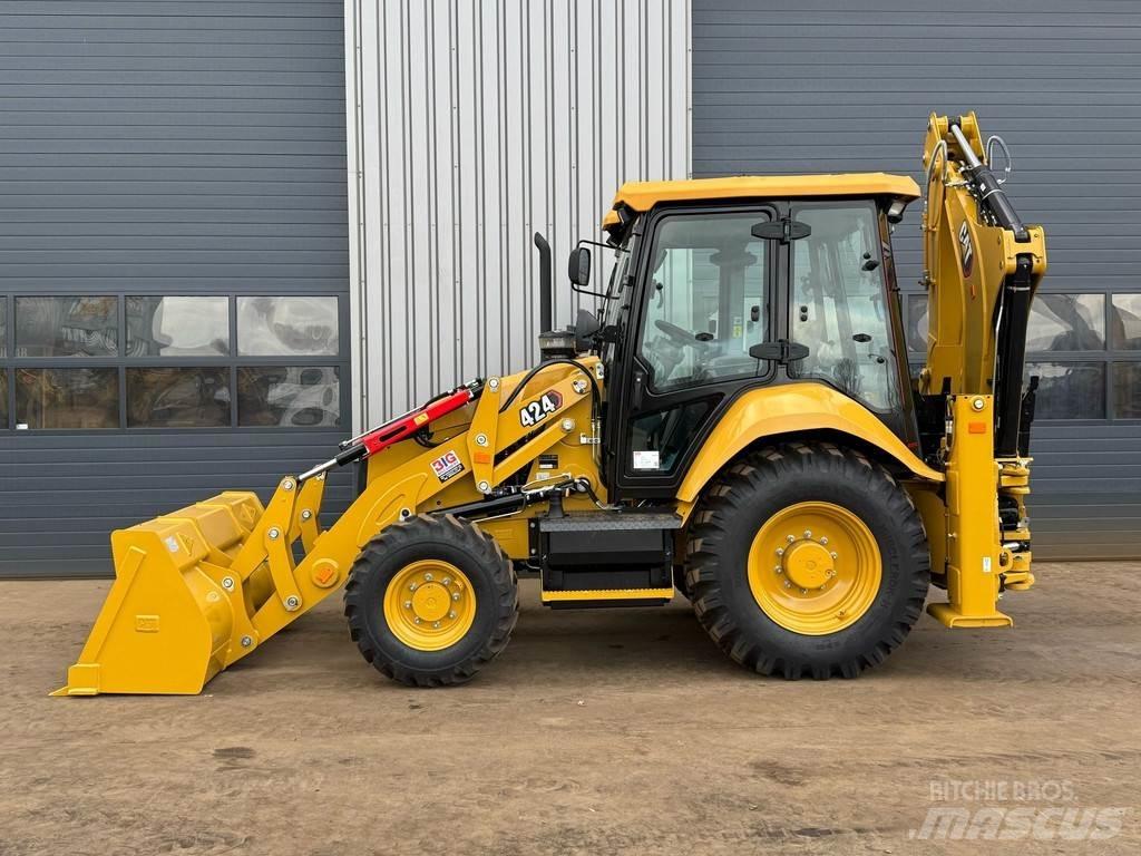 CAT 424 - 4WD / AC Graaf-laadcombinaties