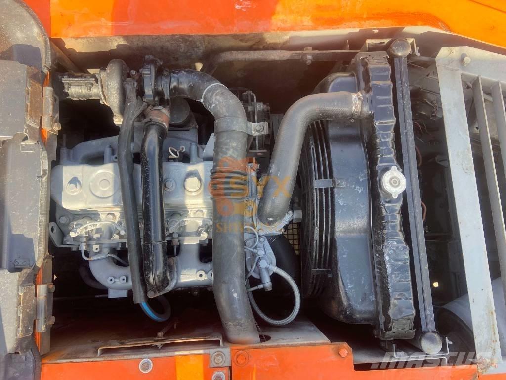 Hitachi EX 120 Rupsgraafmachines