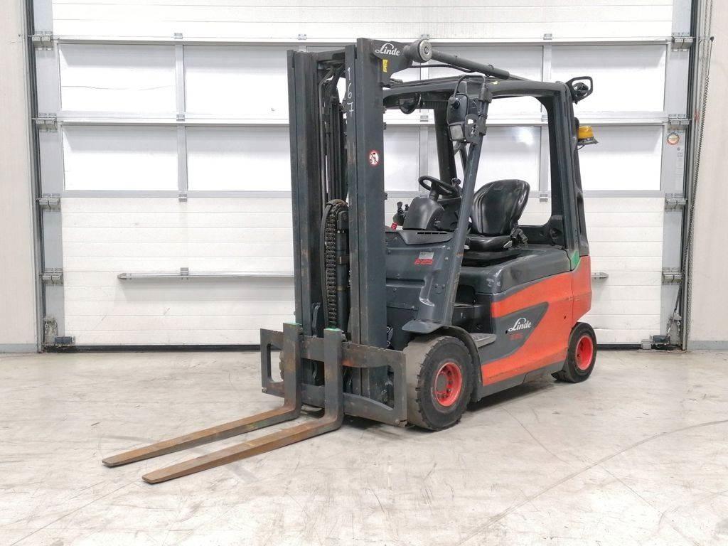 Linde E25-01 Elektrische heftrucks